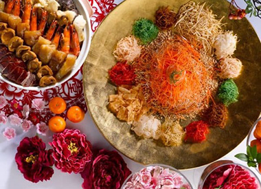 Feast your CNY Away with these 8 Reunion Dinner Platters